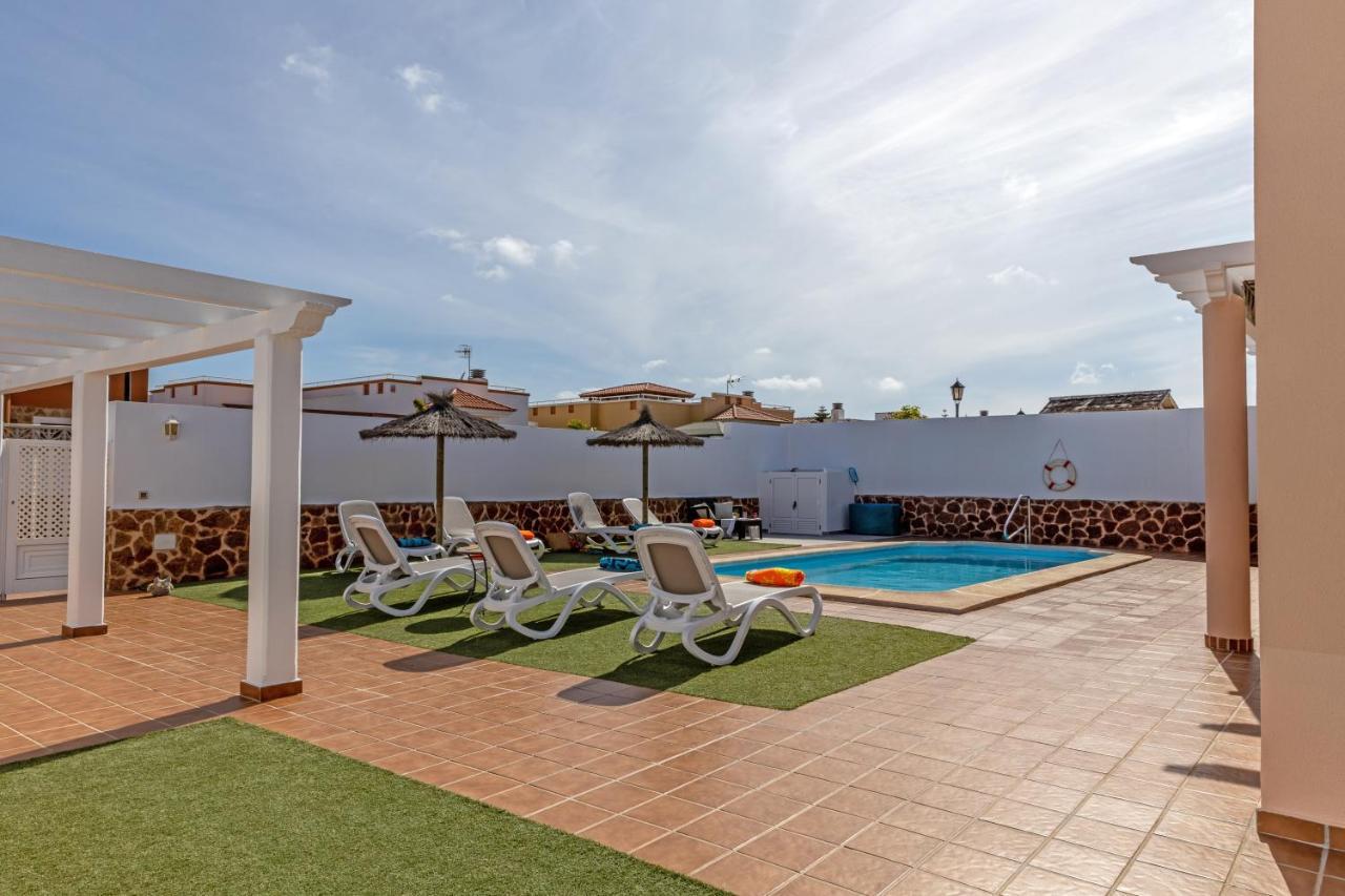 Villa With Private Pool, Near Beach And Golf Caleta De Fuste- Villa Charlotte คอสตา เด อันตีกัว ภายนอก รูปภาพ