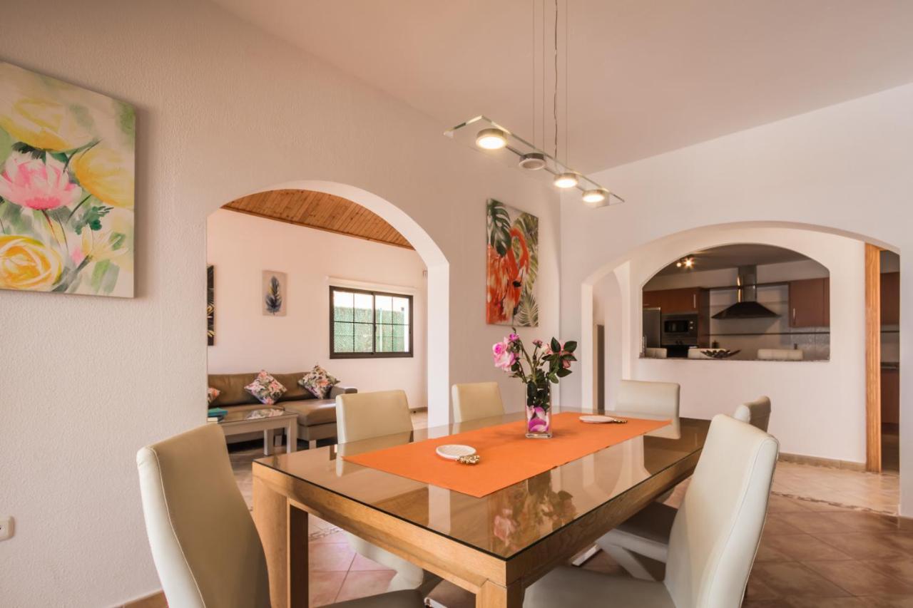 Villa With Private Pool, Near Beach And Golf Caleta De Fuste- Villa Charlotte คอสตา เด อันตีกัว ภายนอก รูปภาพ